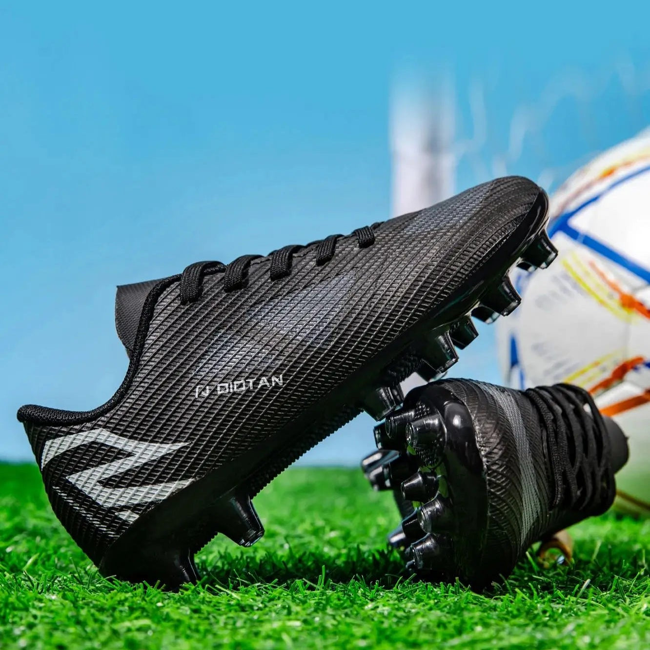 Star Line Low Ankle lightweight soccer Cleats/shoes with FG/AG Kids