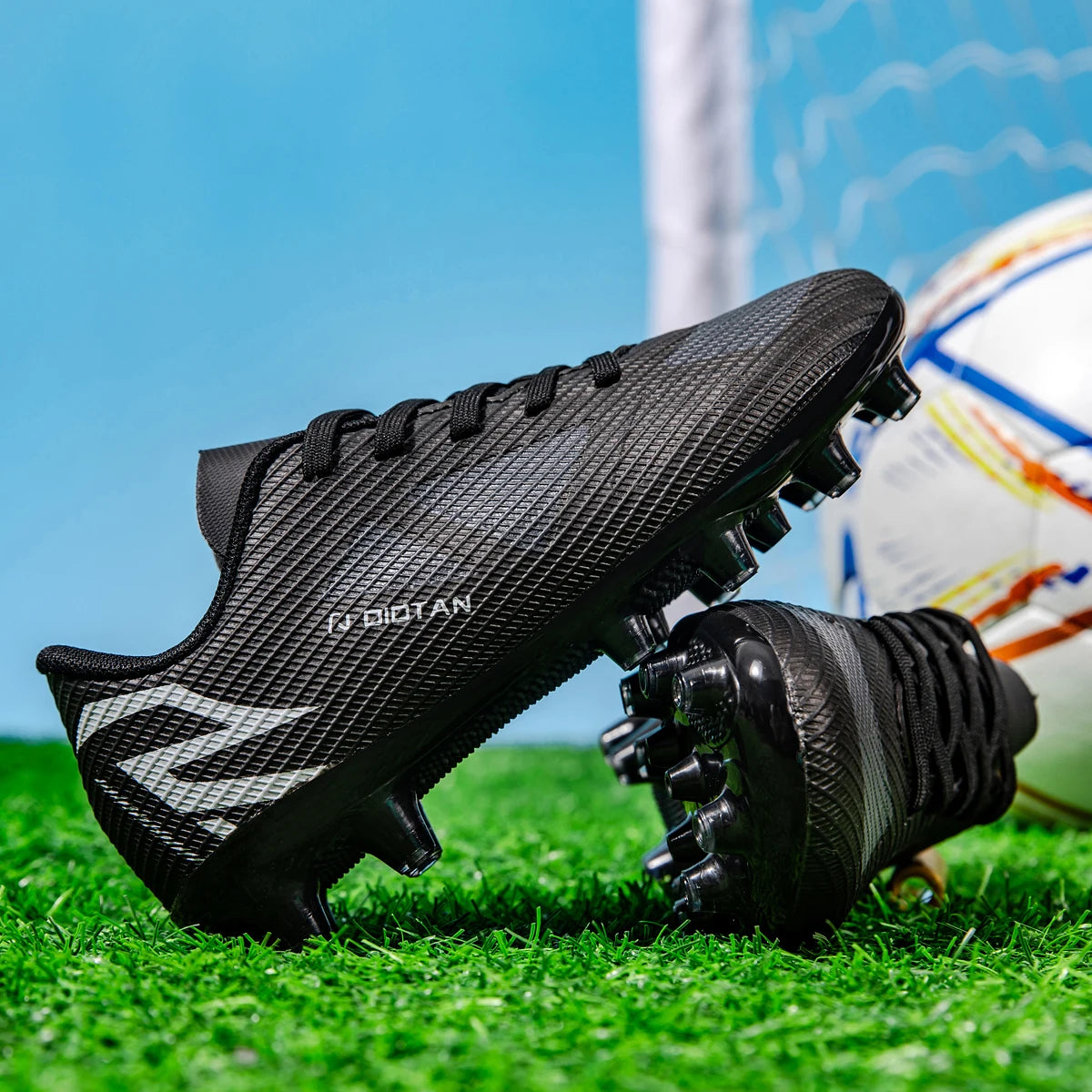 Star Line Low Ankle lightweight soccer Cleats/shoes with FG/AG Kids
