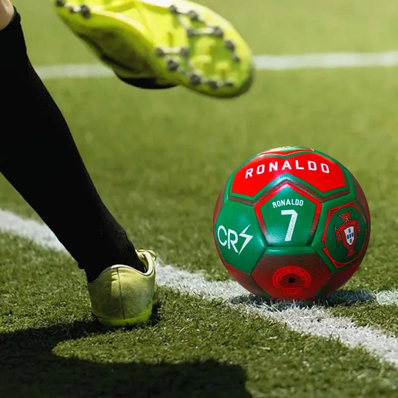 Premium Cristiano Ronaldo Seamless Soccer Ball/Football CR7